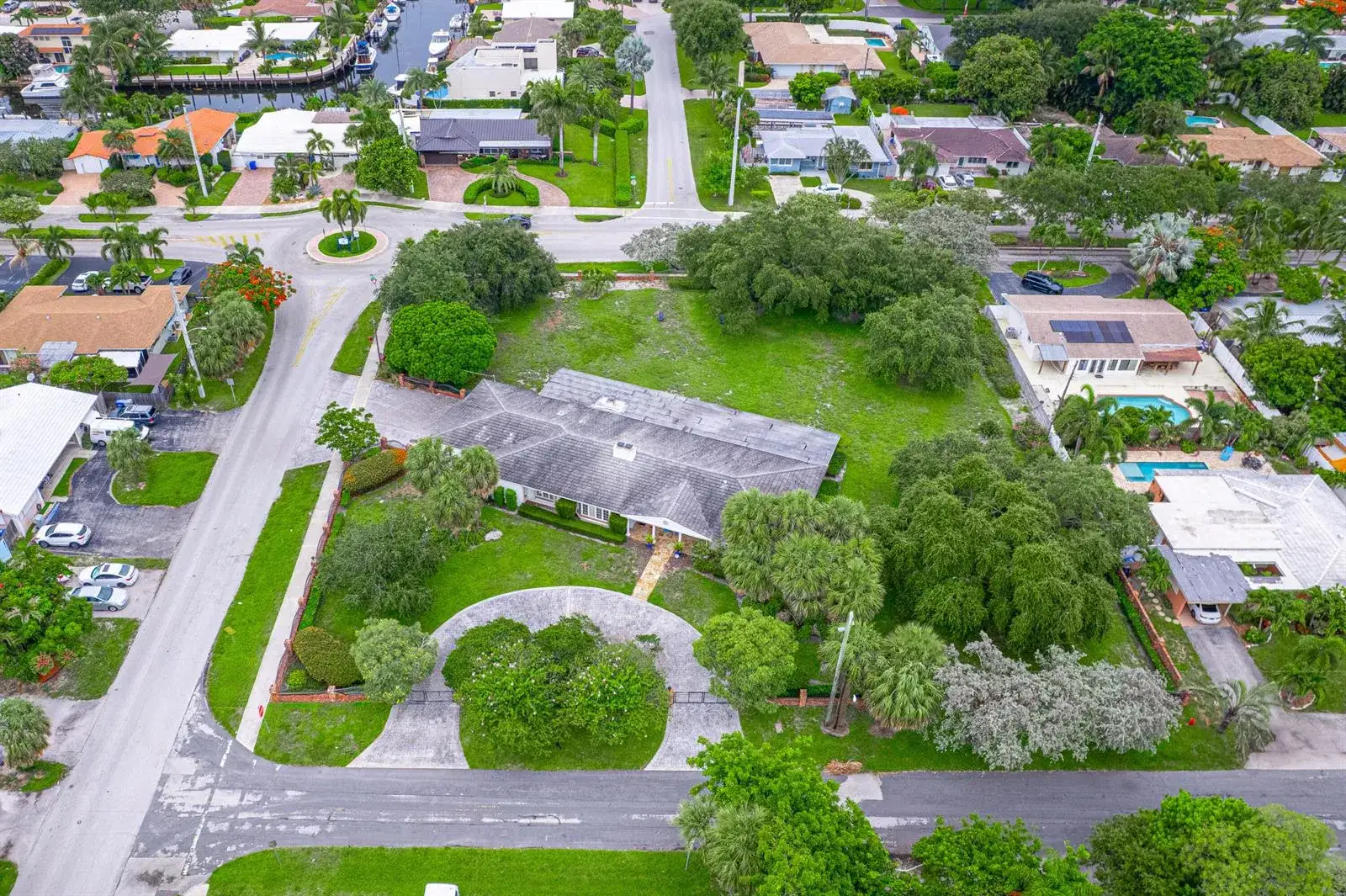 Commercial Land for sale at 2500 NE 10th Street, Pompano Beach FL 33062