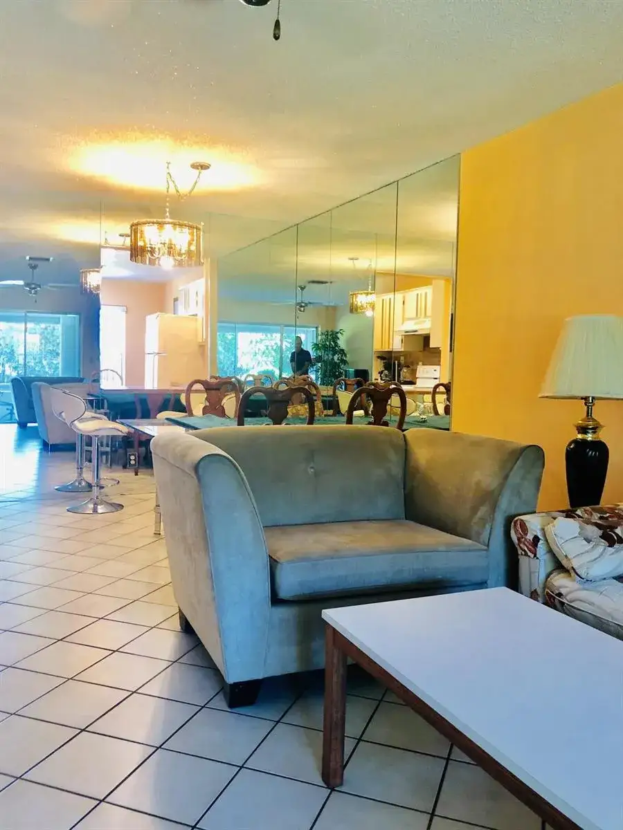 2 bedroom 2 bath Residential for sale at 5368 Privet Place # B, Delray Beach FL 33484