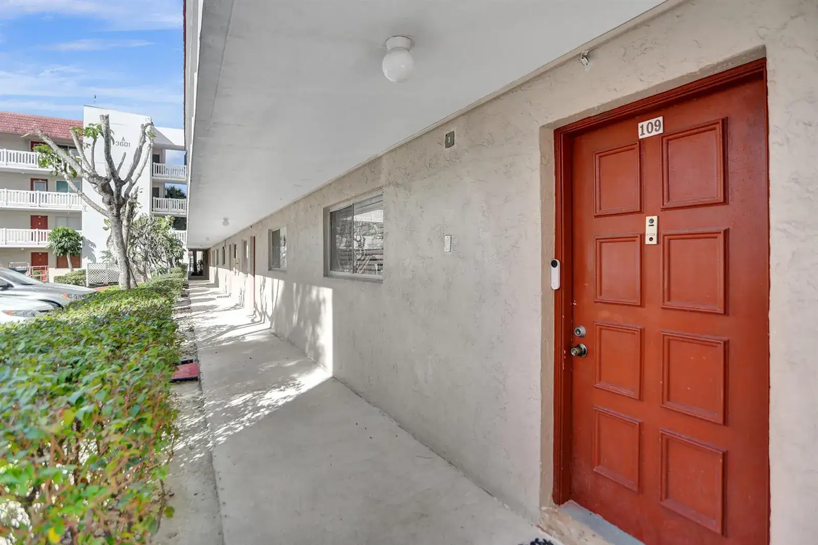 2 bedroom 2 bath Residential Lease for rent at 3601 Inverrary Drive # 109, Lauderhill FL 33319