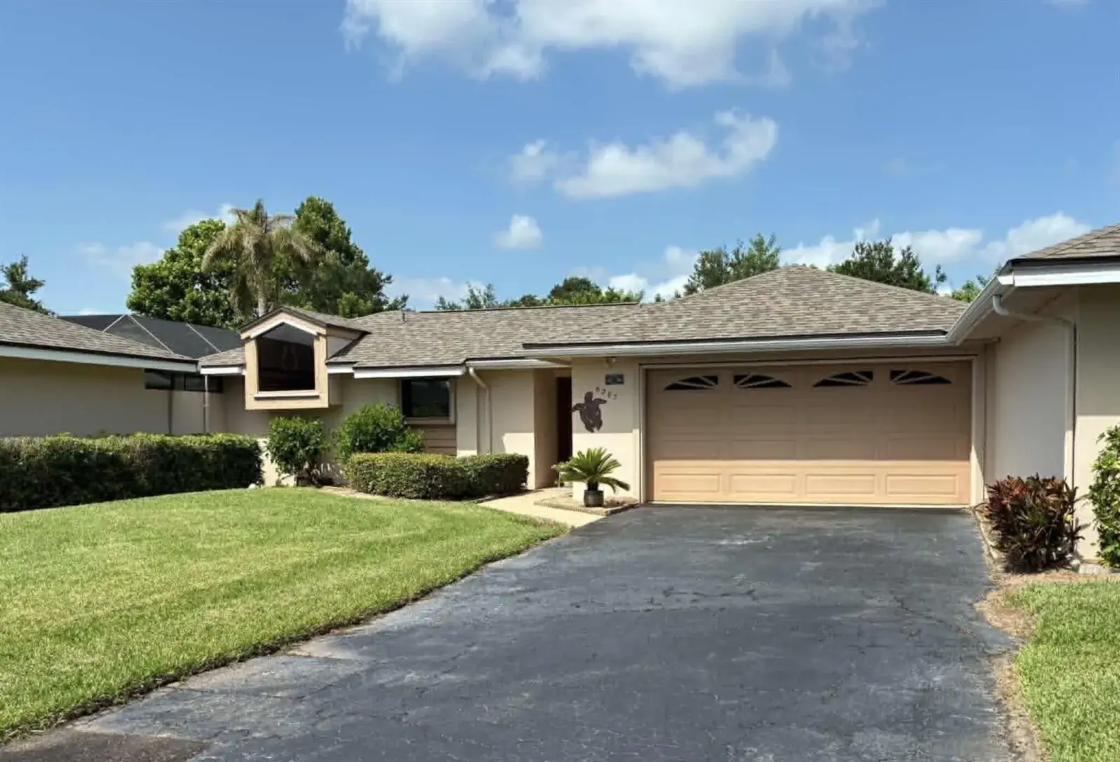 2 bedroom 2 bath Residential for sale at 6287 N Mirror Lake Drive, Sebastian FL 32958