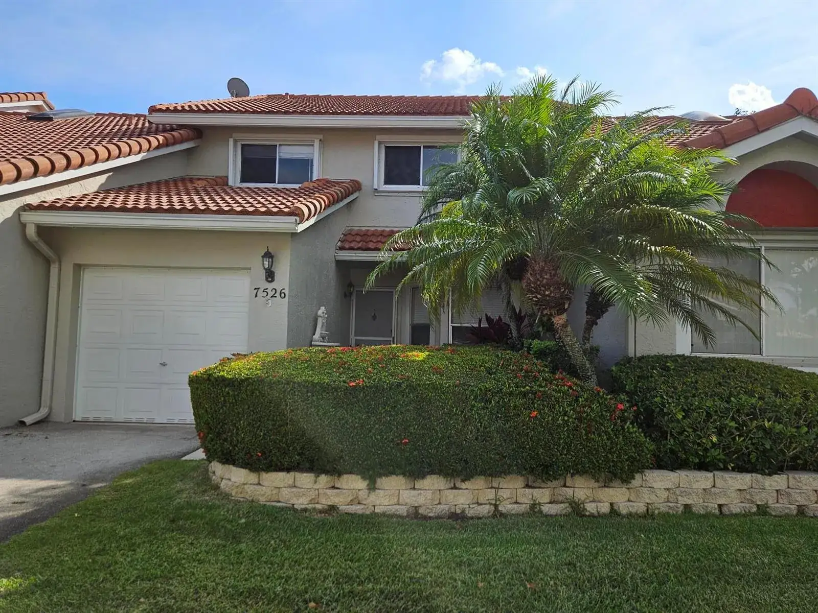 3 bedroom 2 bath Residential Lease for rent at 7526 Pinewalk Drive S # 174, Margate FL 33063