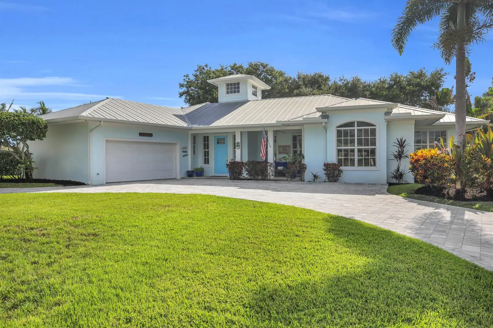 4 bedroom 2 bath Residential for sale at 236 Fairway E, Tequesta FL 33469