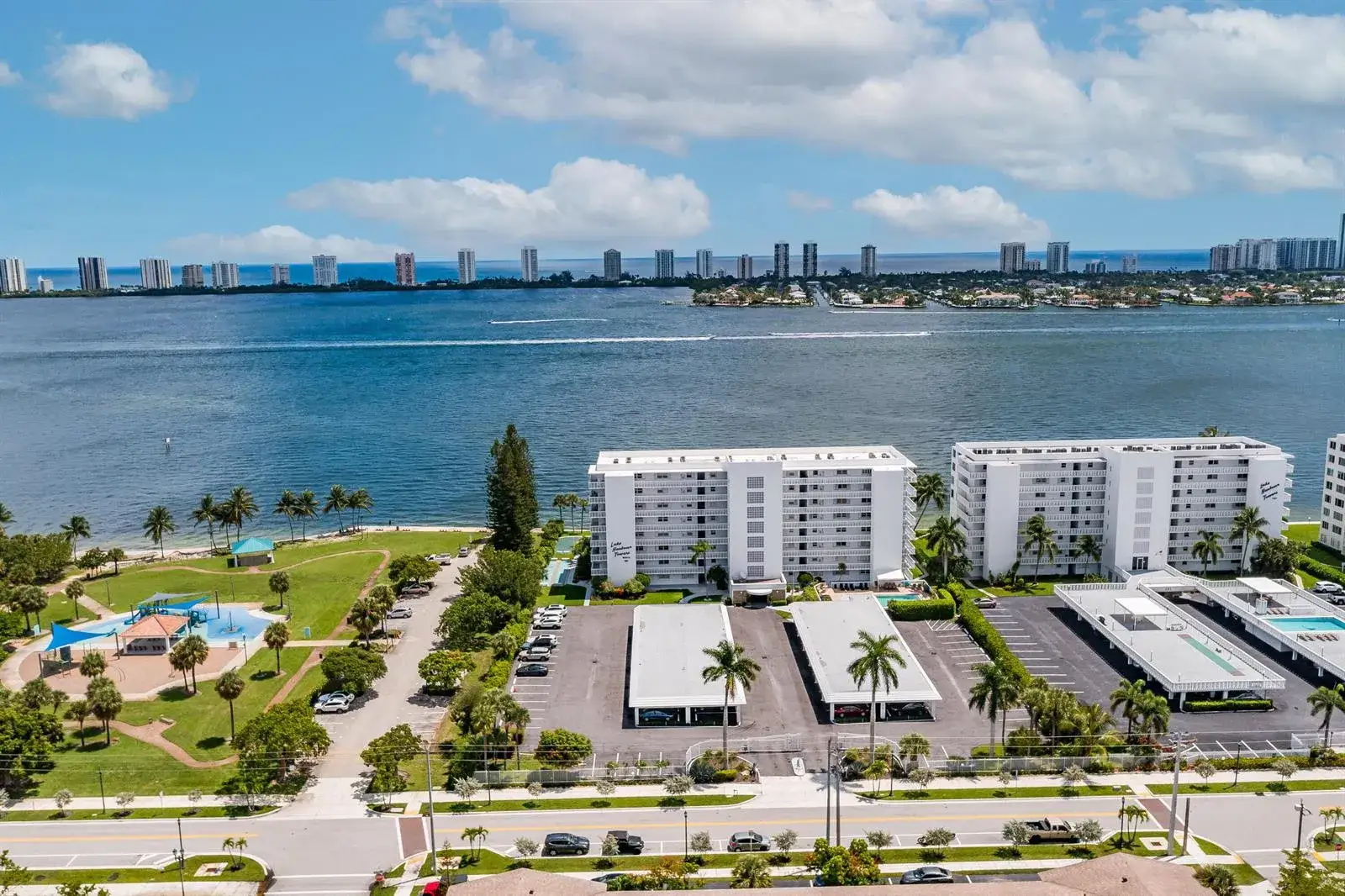 2 bedroom 2 bath Residential Lease for rent at 501 LAKE SHORE Drive # 206, Lake Park FL 33403