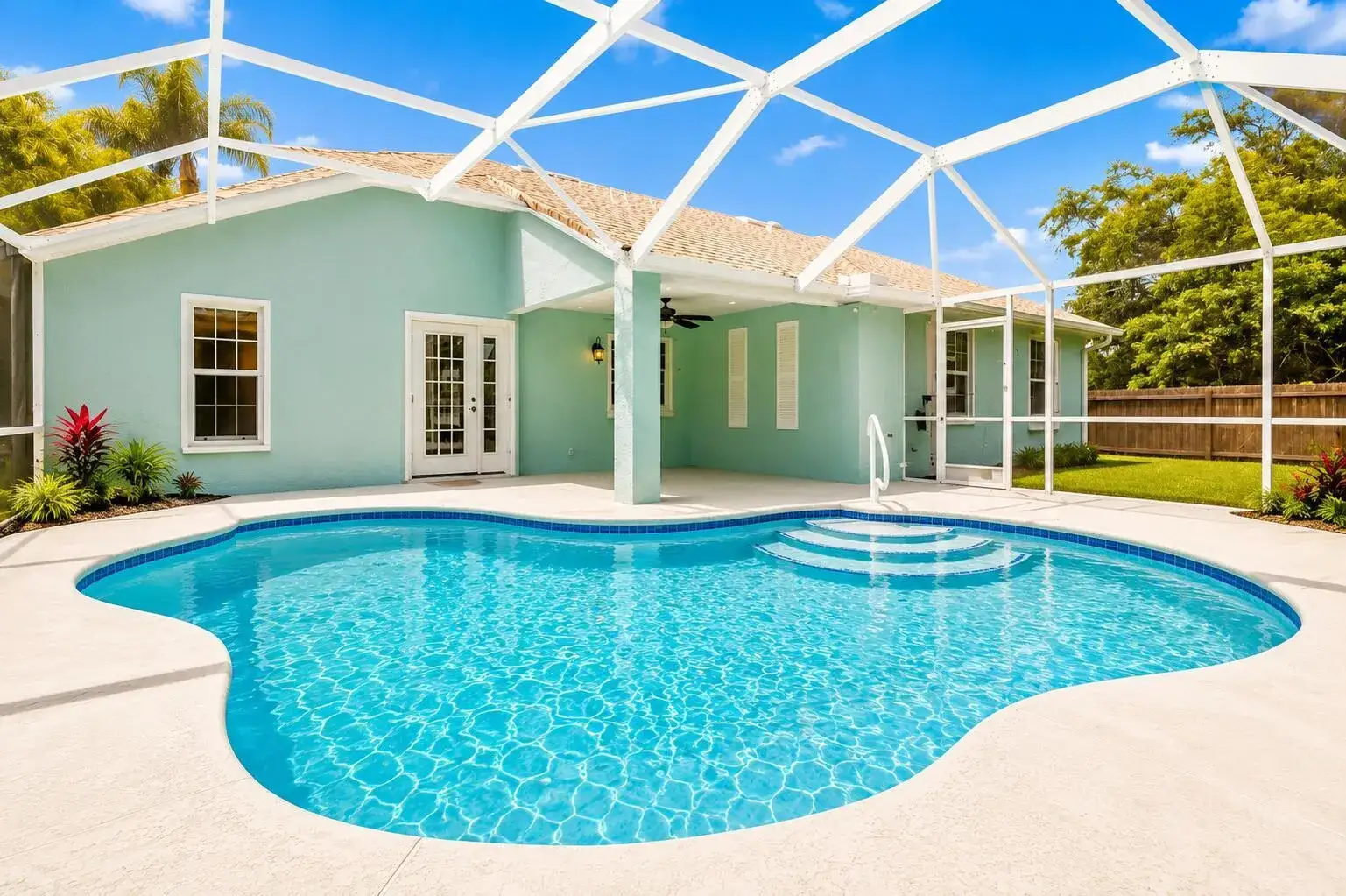 402 SE Strait Avenue, Port St. Lucie FL 34983