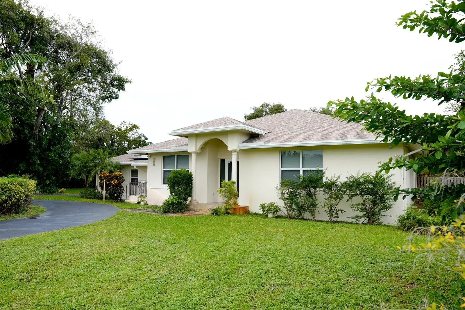 4 bedroom 3 bath Residential Lease for rent at 821 SW 13TH Court, Pompano Beach FL 33060