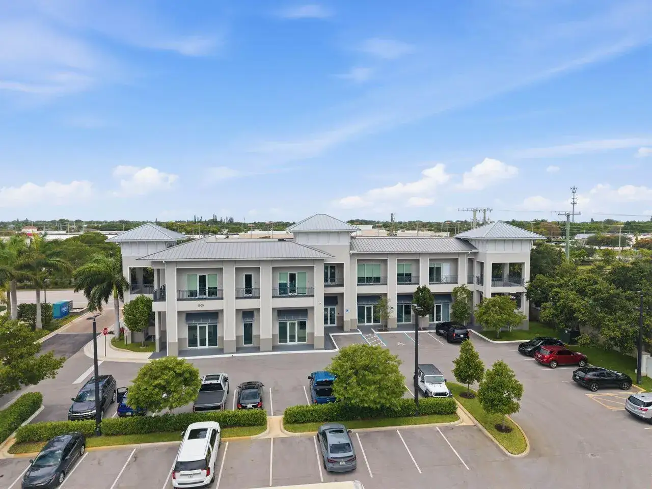 Commercial Sale for sale at 1300 S DIXIE Highway # 100, Lantana FL 33462