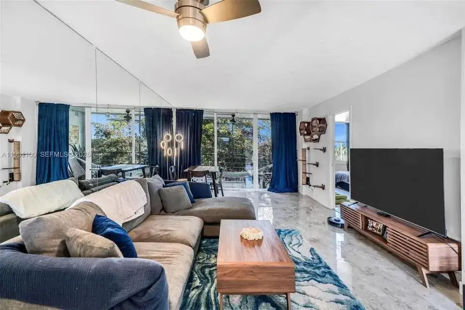 2 bedroom 2 bath Residential Lease for rent at 120 ROYAL PARK Drive # 4F, Oakland Park FL 33309