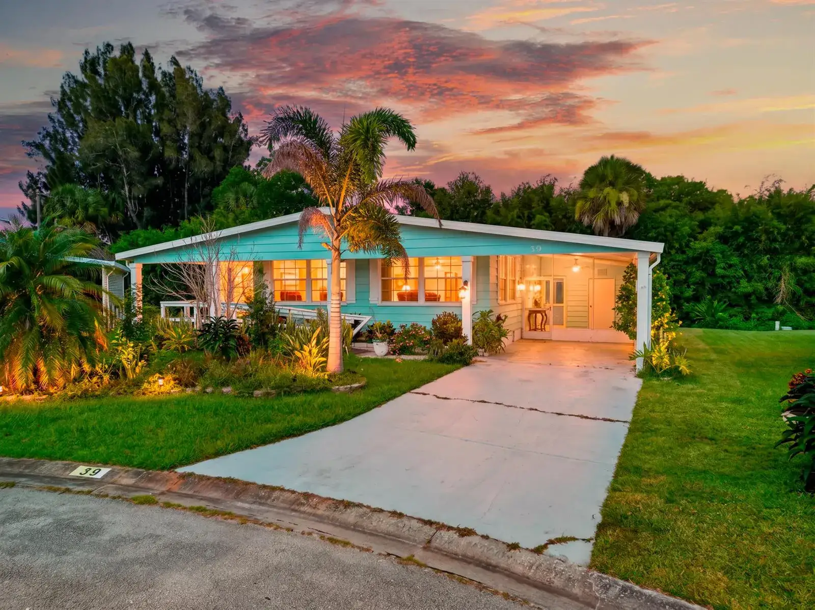 2 bedroom 2 bath Residential for sale at 7300 20th Street, Vero Beach FL 32966