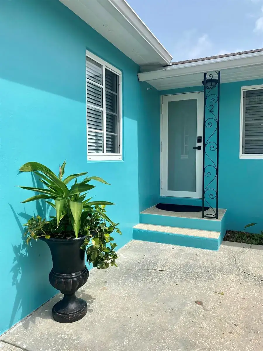 2 bedroom 1 bath Residential Lease for rent at 607 N L Street # 2, FL 33460