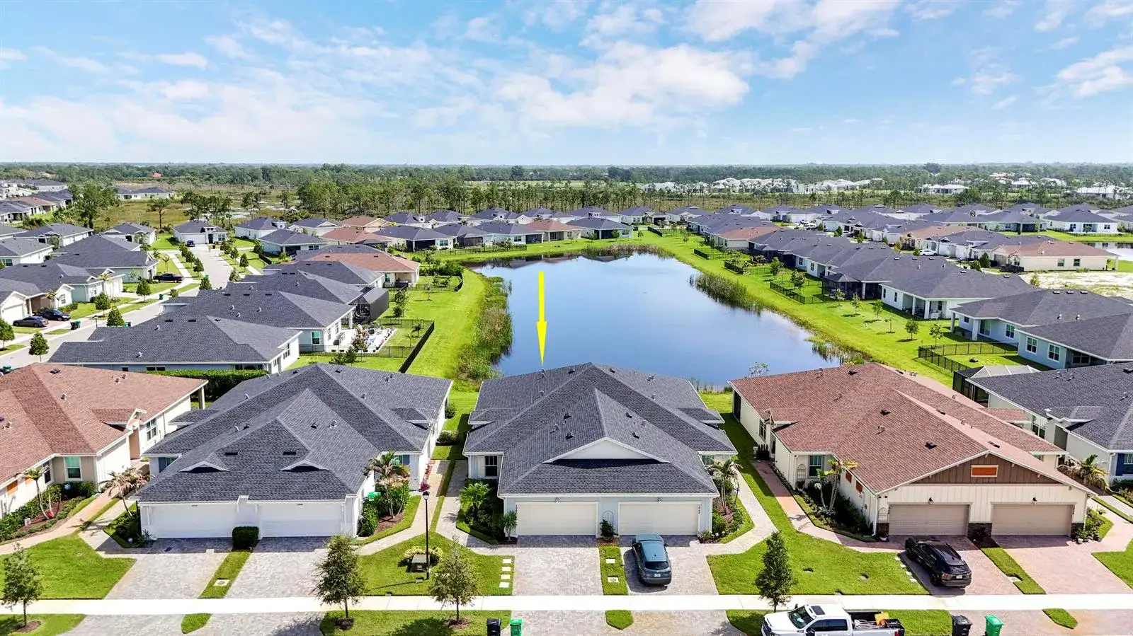 3 bedroom 2 bath Residential for sale at 1960 SE Crosswood Way, Port St. Lucie FL 34984