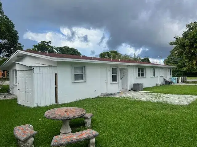Residential Income for sale at 106 NW 12TH Avenue # 2, Dania Beach FL 33004