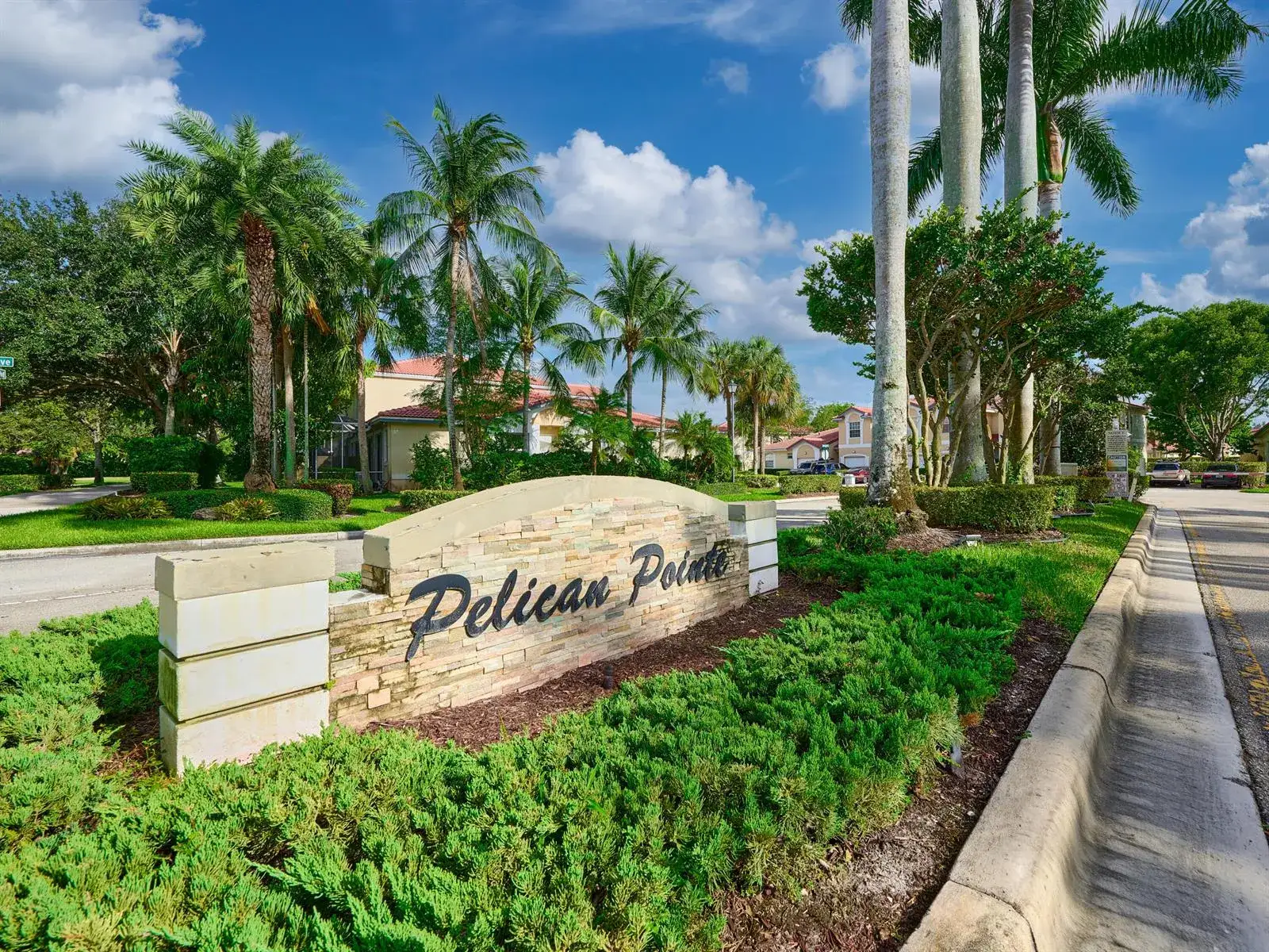 3 bedroom 2 bath Residential for sale at 4750 NW 117th Avenue, Coral Springs FL 33076