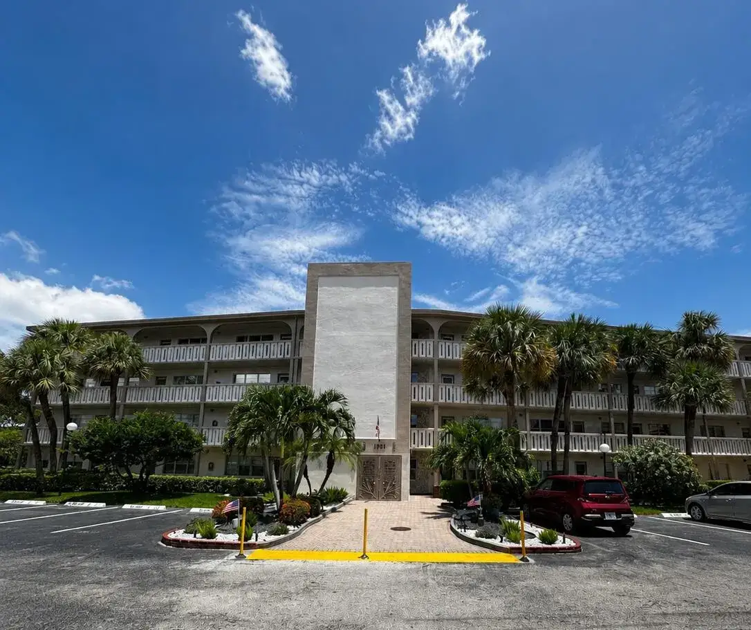 1901 Bermuda Circle # F2, Coconut Creek FL 33066
