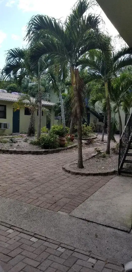 1 bath Residential Lease for rent at 1113 SW 15TH Terrace # 11, Fort Lauderdale FL 33312