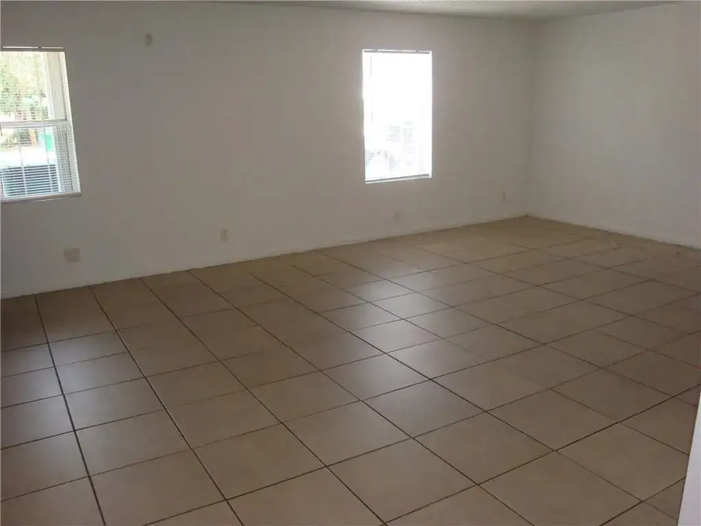 4 bedroom 3 bath Residential Lease for rent at 1633 W 28th Street # B, Riviera Beach FL 33404