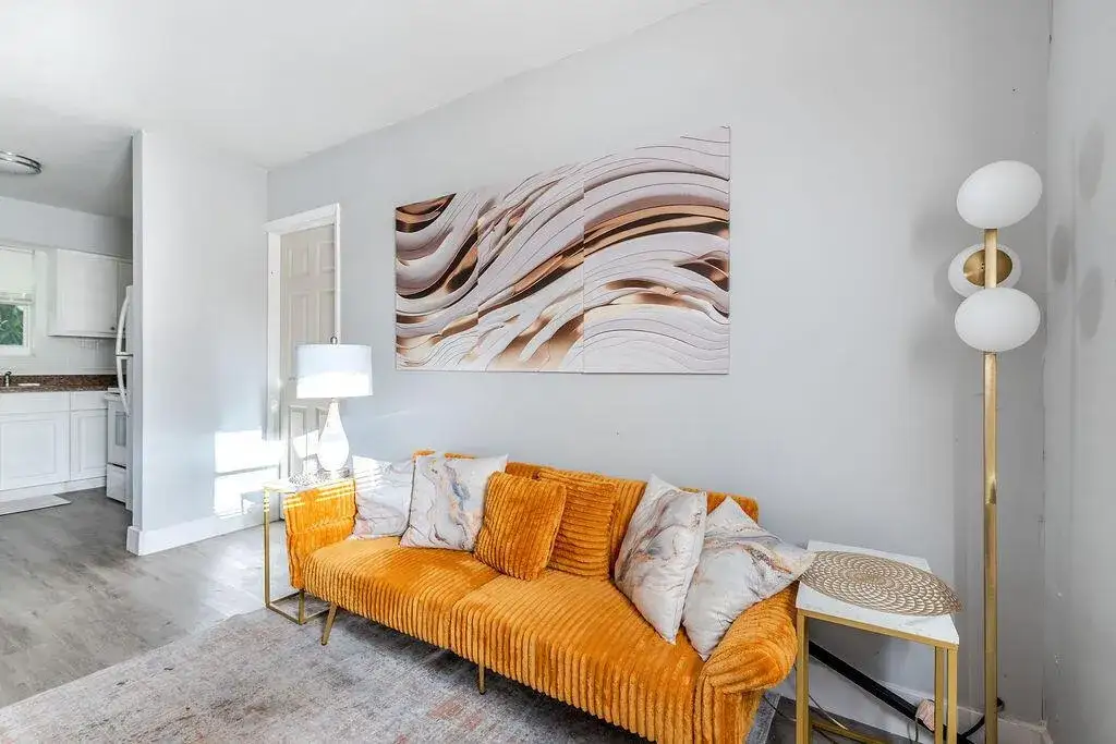 1 bedroom 1 bath Residential Lease for rent at 1826 Sherman Street # 15, Hollywood FL 33020