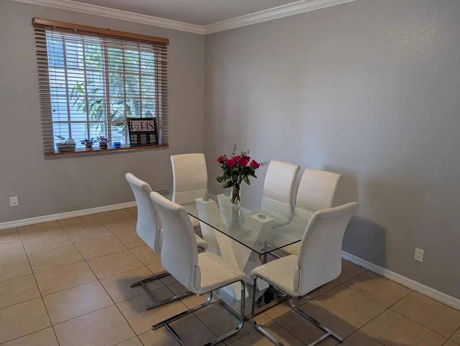 4 bedroom 2 bath Residential Lease for rent at 238 SE 2nd Avenue, Hallandale Beach FL 33009