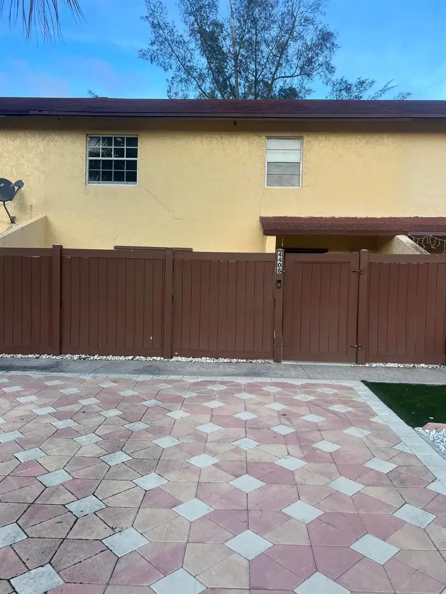 3 bedroom 2 bath Residential Lease for rent at 4408 NW 3RD Terrace, Deerfield Beach FL 33064