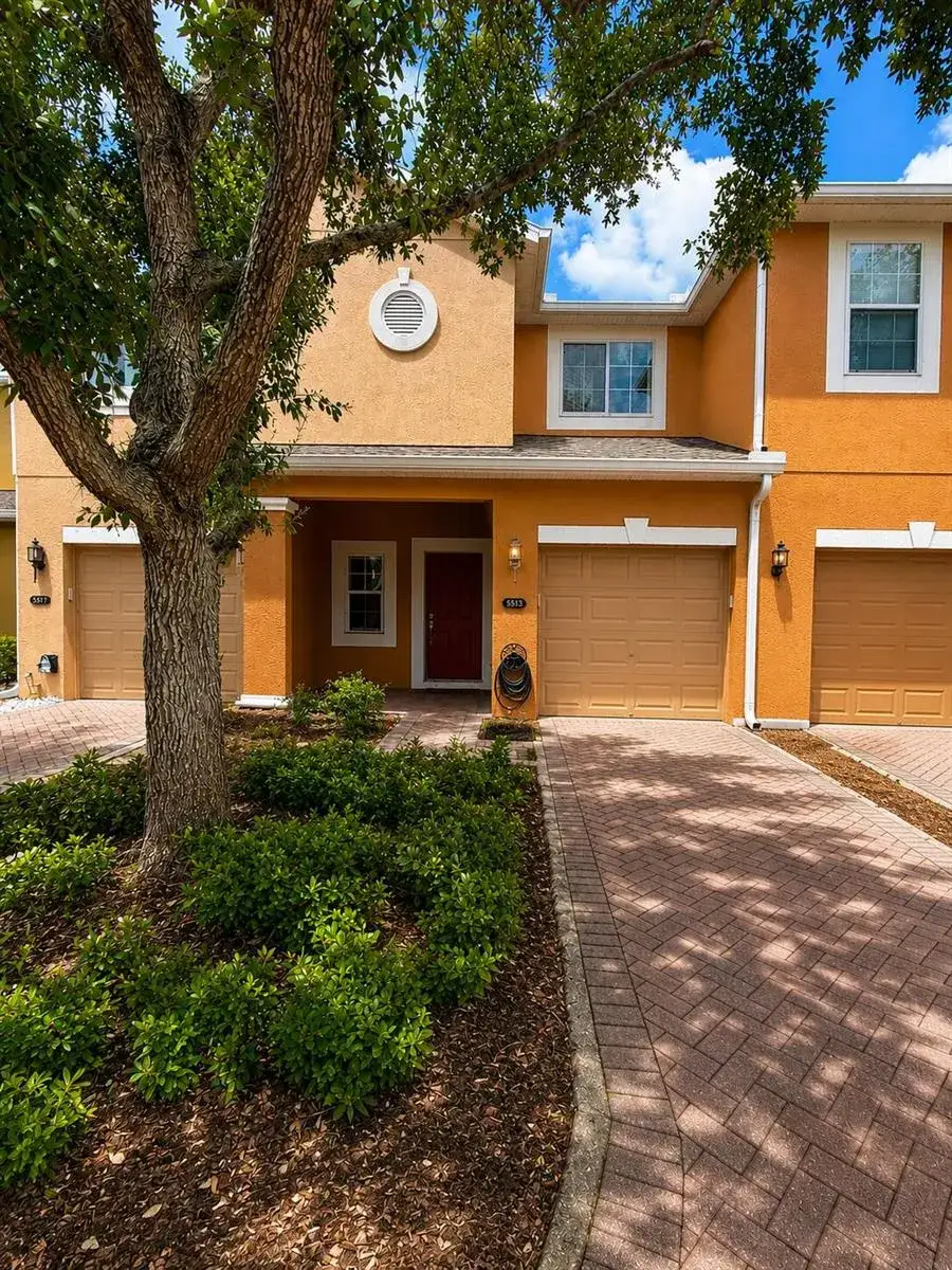 3 bedroom 2 bath Residential for sale at 5513 Rutherford Place, FL 32765