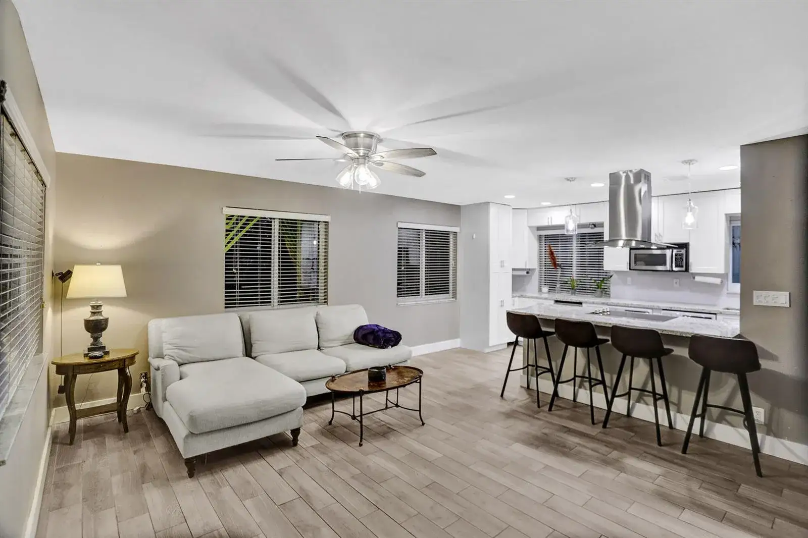 2 bedroom 2 bath Residential Lease for rent at 600 NE 7TH Avenue # 8, Fort Lauderdale FL 33304