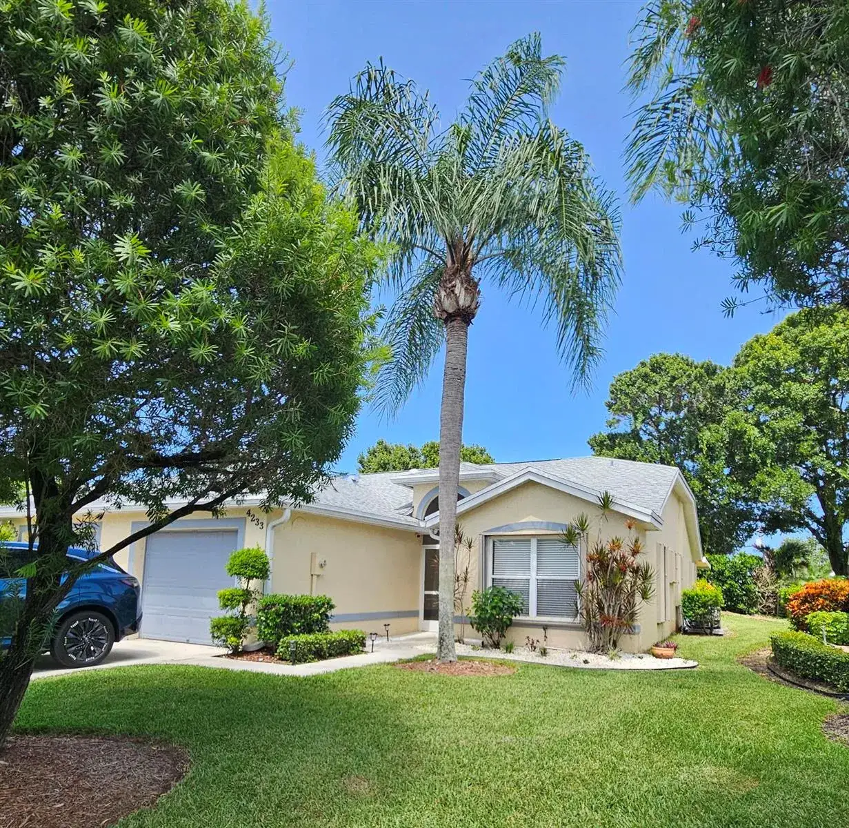 2 bedroom 2 bath Residential for sale at 4233 SE HOME Way, Port St. Lucie FL 34952