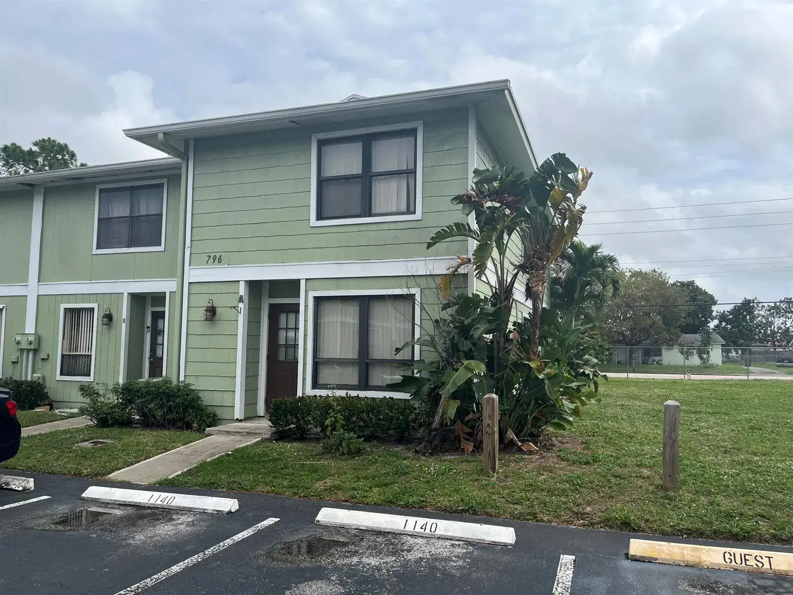3 bedroom 2 bath Residential Lease for rent at 796 HILL Drive # A, West Palm Beach FL 33415