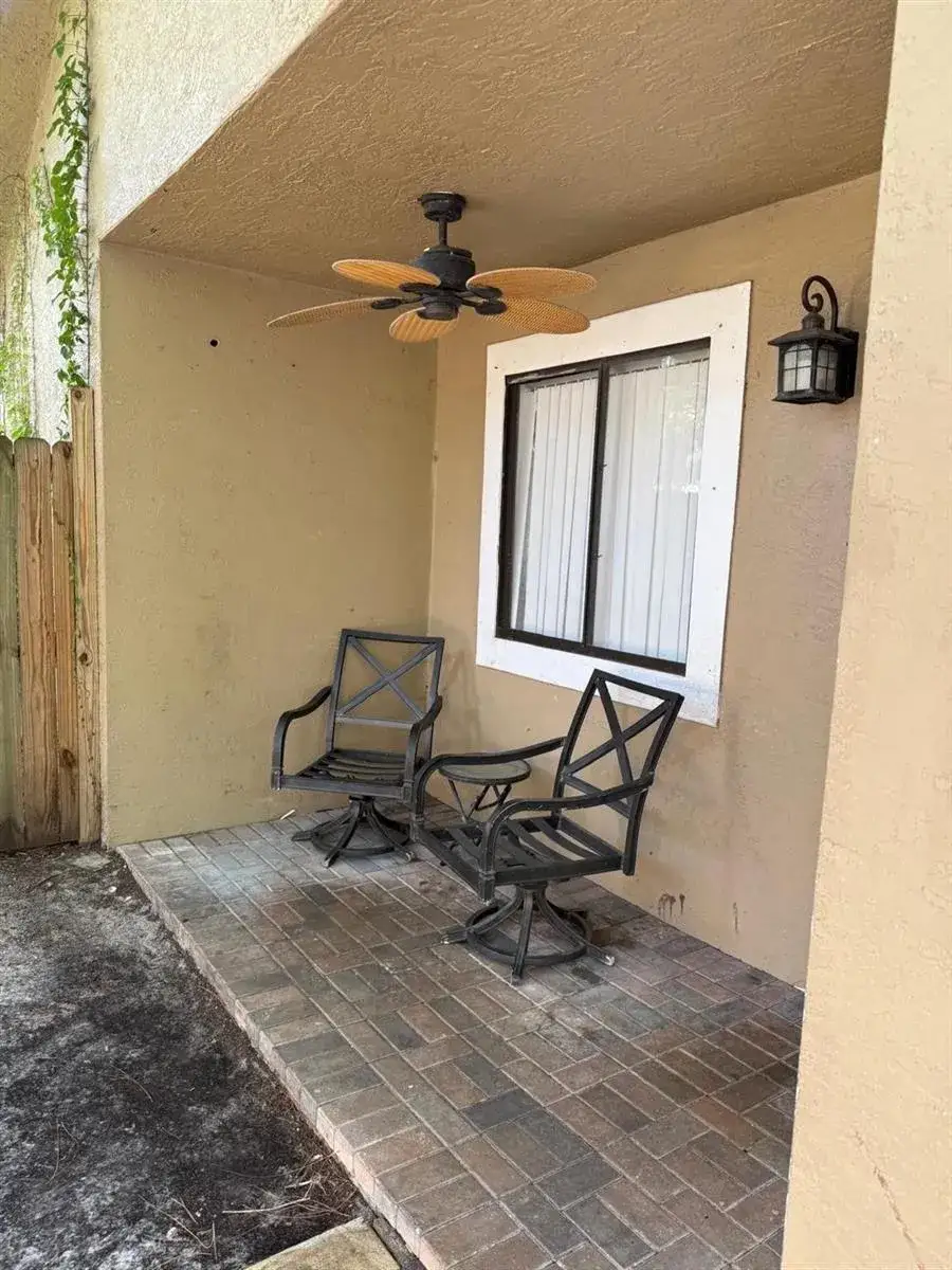 3 bedroom 2 bath Residential Lease for rent at 1216 PERIWINKLE Place, Wellington FL 33414