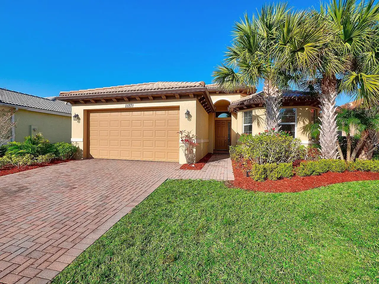 2 bedroom 2 bath Residential for sale at 11271 SW Barton Way, Port St. Lucie FL 34987