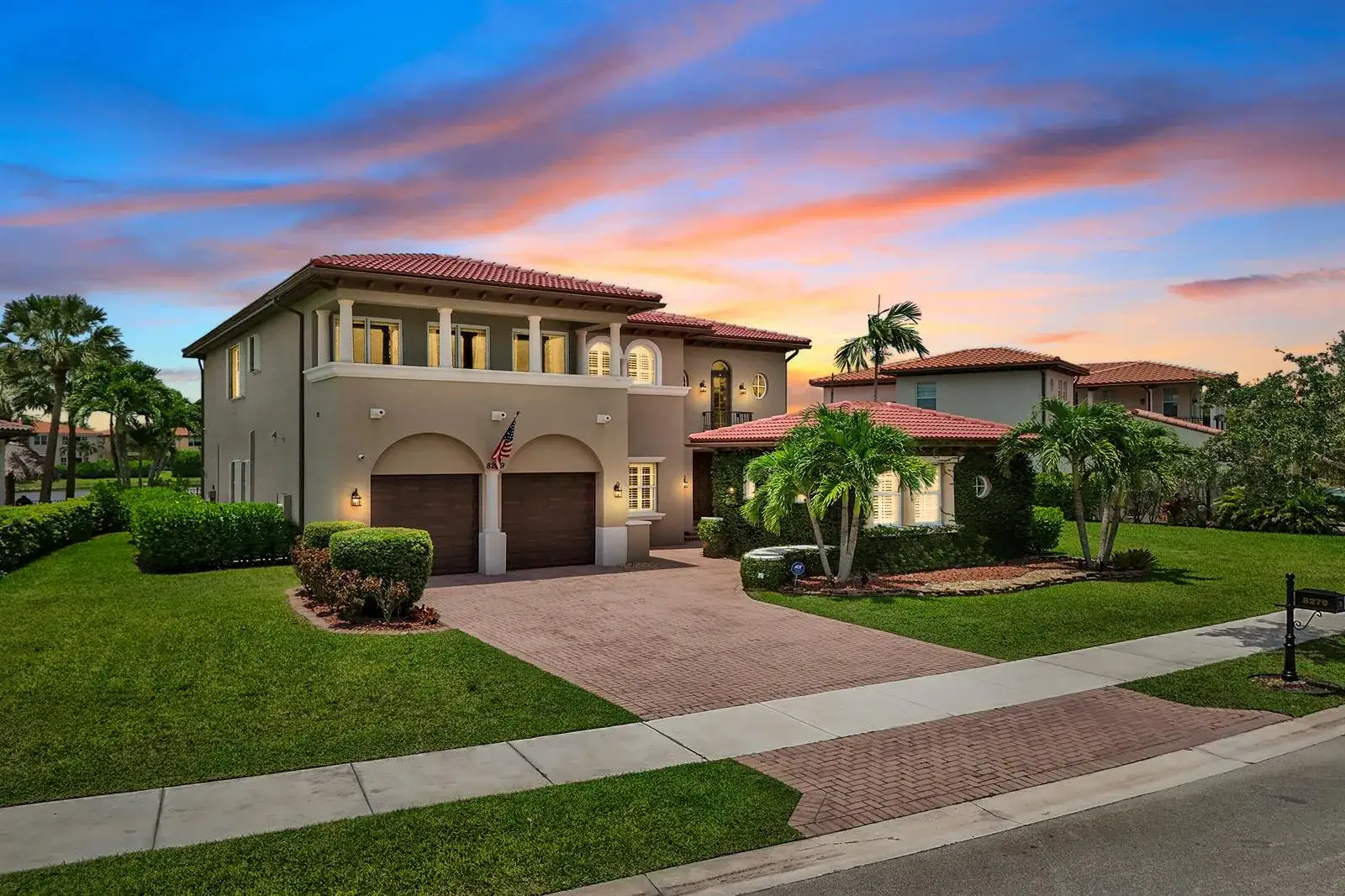 5 bedroom 4 bath Residential for sale at 8279 NW 122nd Lane, Parkland FL 33076
