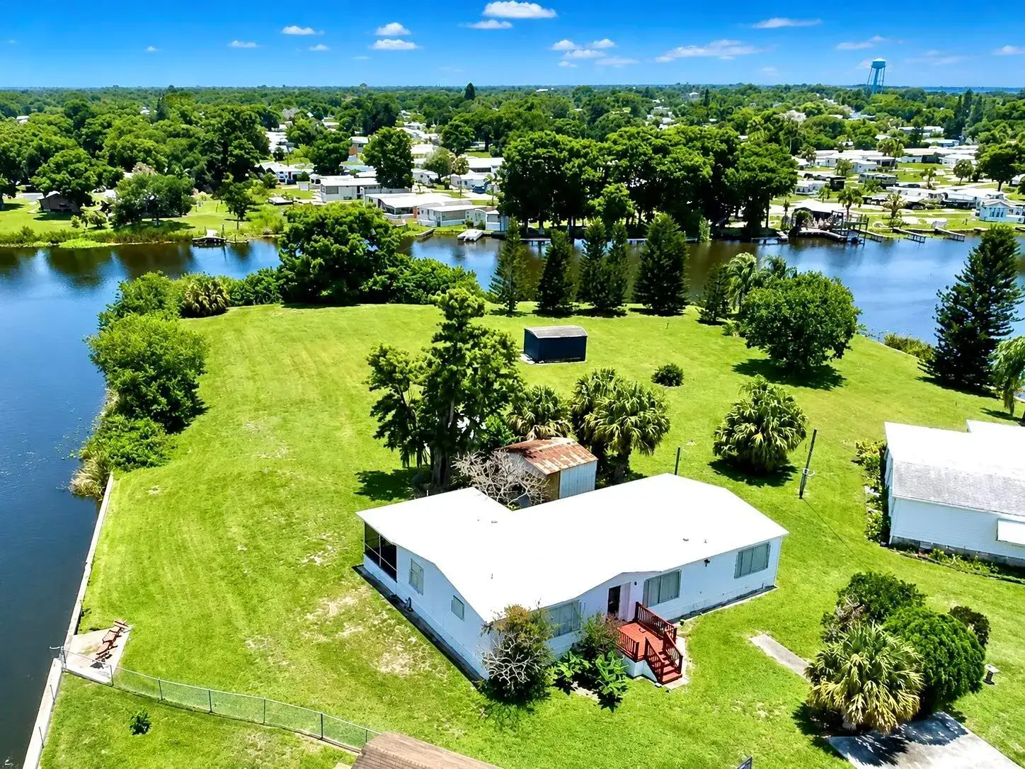 3 bedroom 2 bath Residential for sale at 2717 SE 32nd Street, Okeechobee FL 34974