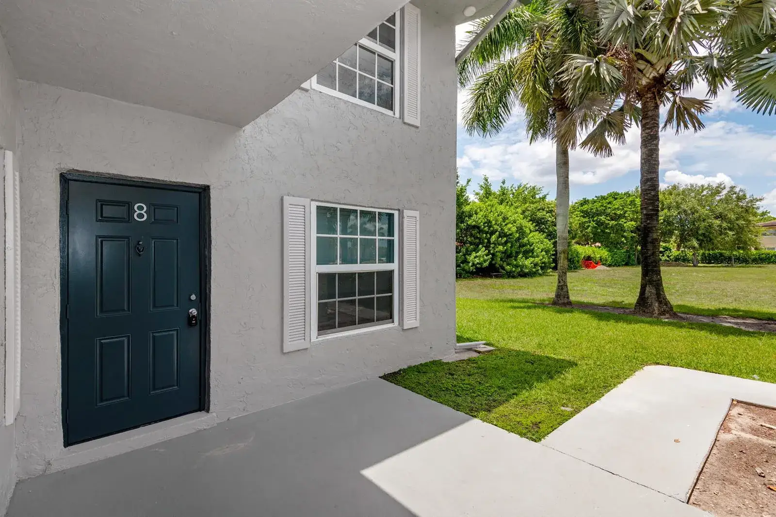 2 bedroom 1 bath Residential Lease for rent at 8830 W SAMPLE Road # 8, Coral Springs FL 33065