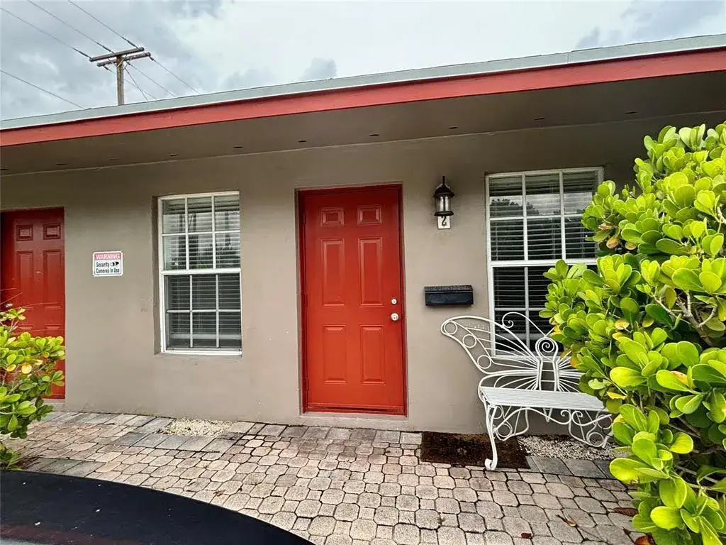 1 bedroom 1 bath Residential Lease for rent at 503 N J Street # 2, FL 33460