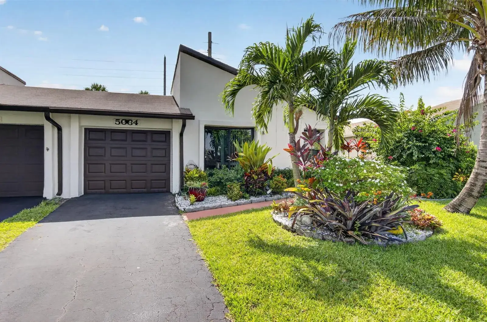2 bedroom 2 bath Residential for sale at 5034 Minto Road, Boynton Beach FL 33472
