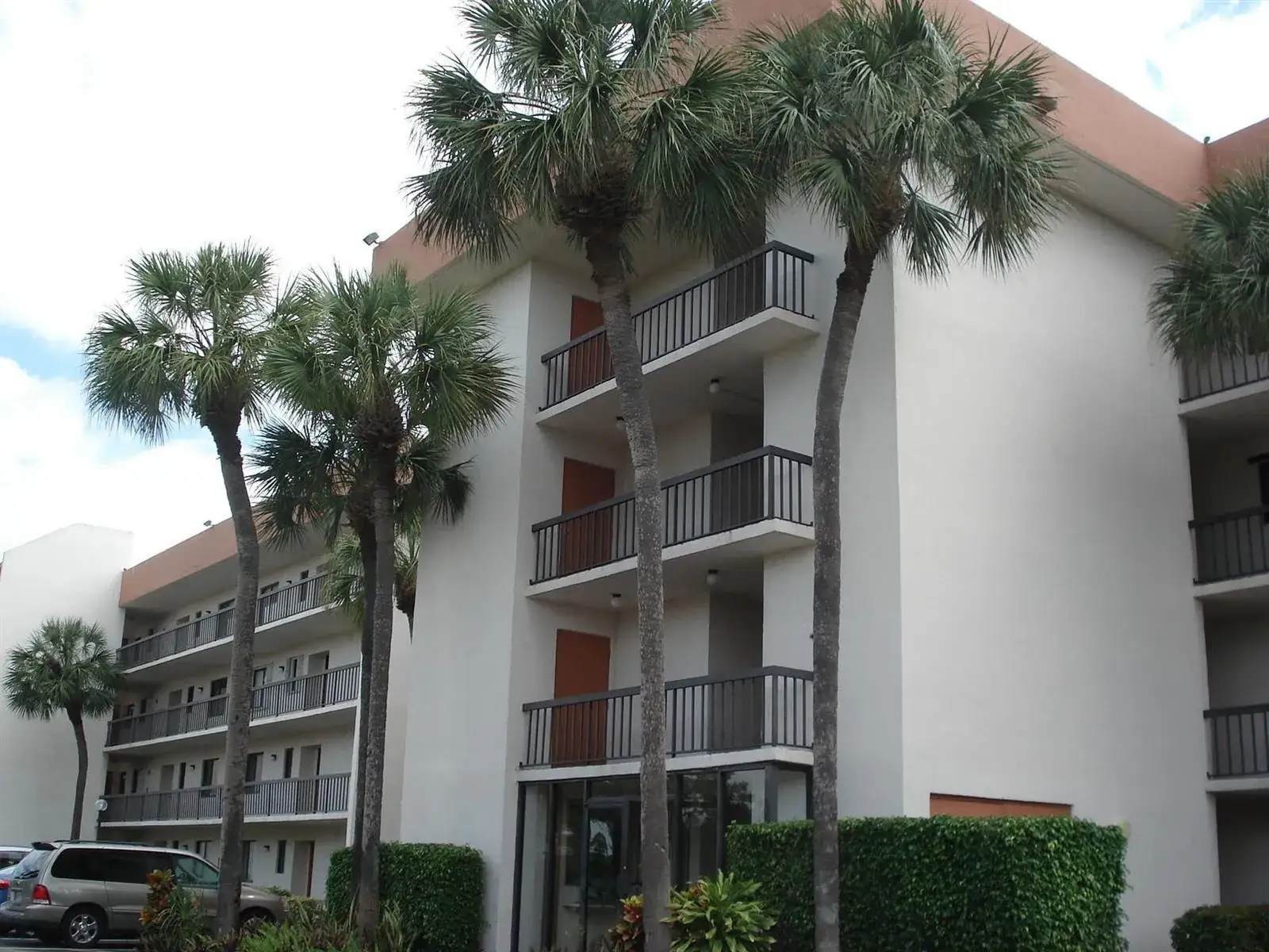 2 bedroom 2 bath Residential for sale at 5917 VIA VERMILYA # 408, Lake Worth FL 33462