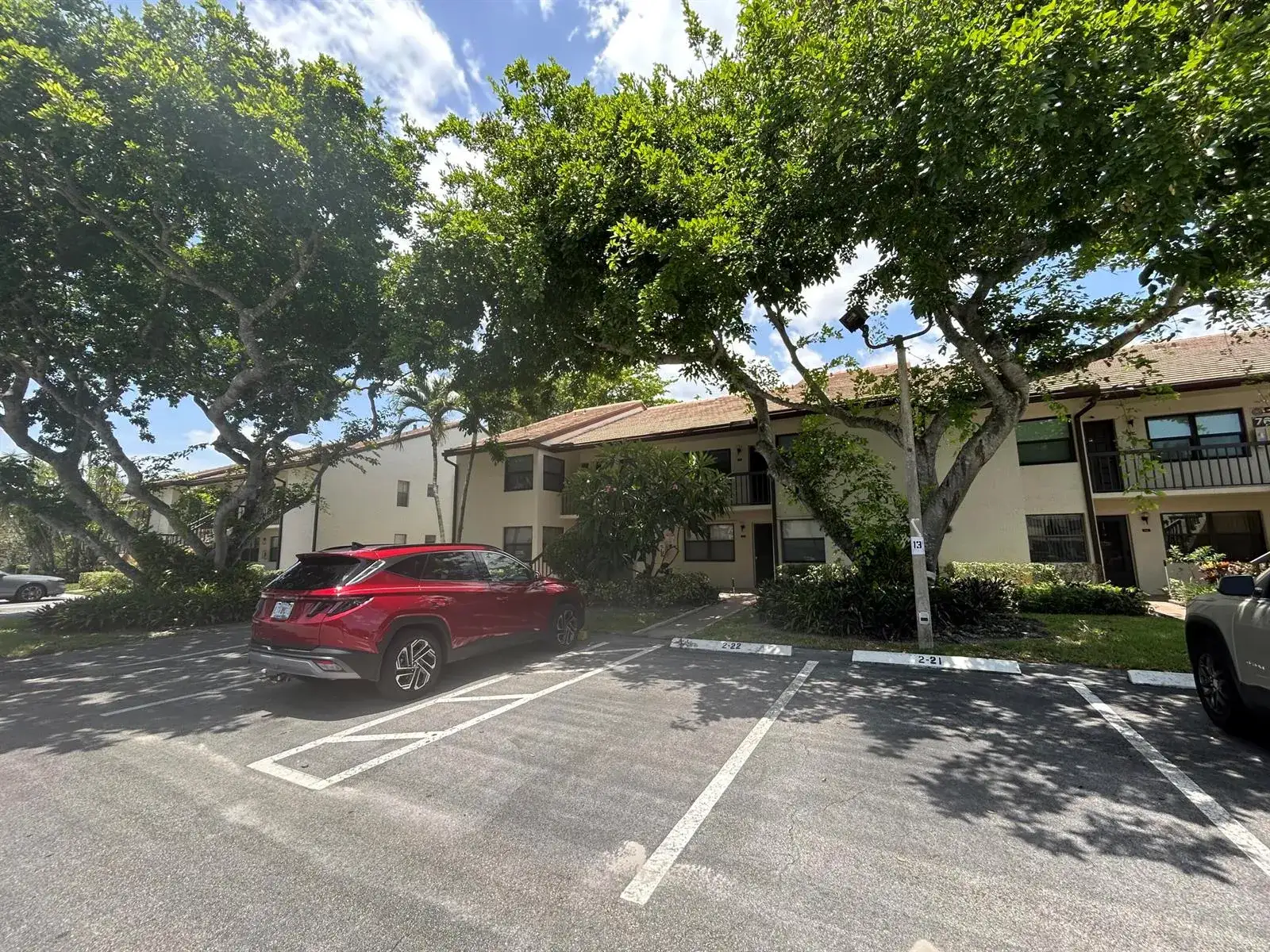 2 bedroom 2 bath Residential for sale at 7681 Tahiti Lane # 102, Lake Worth FL 33467
