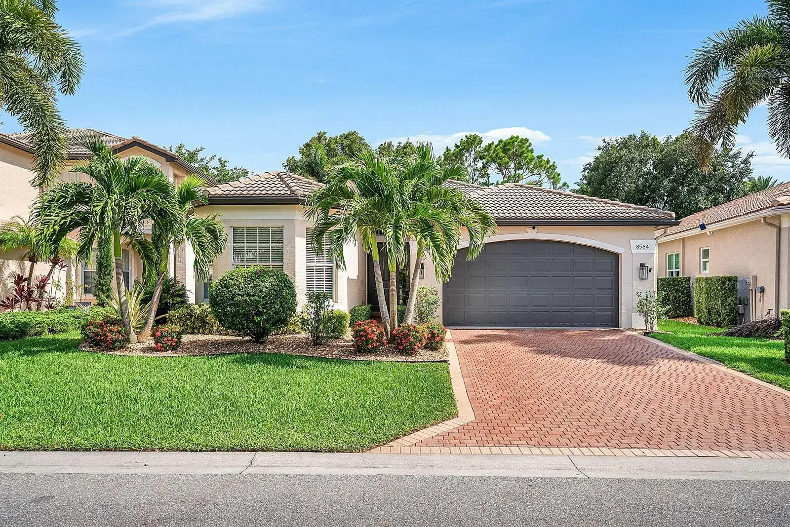 4 bedroom 3 bath Residential for sale at 8564 BREEZY OAK Way, Boynton Beach FL 33473