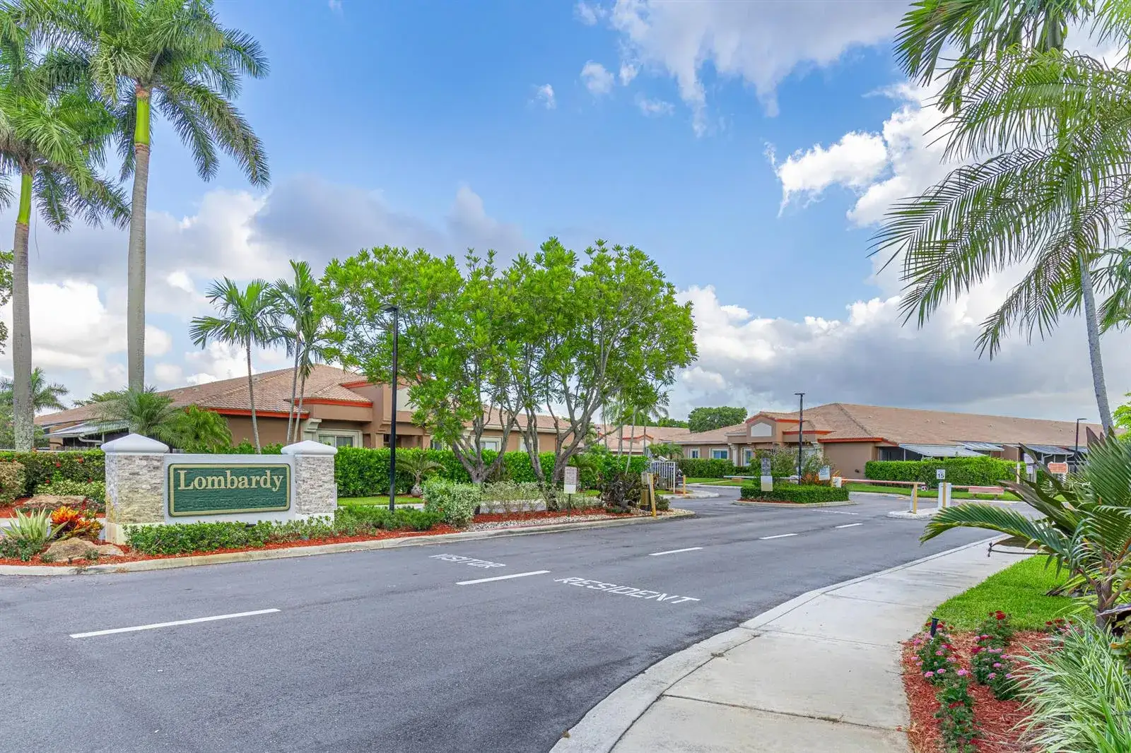 2 bedroom 2 bath Residential Lease for rent at 10168 LOMBARDY Drive # 10168, Tamarac FL 33321