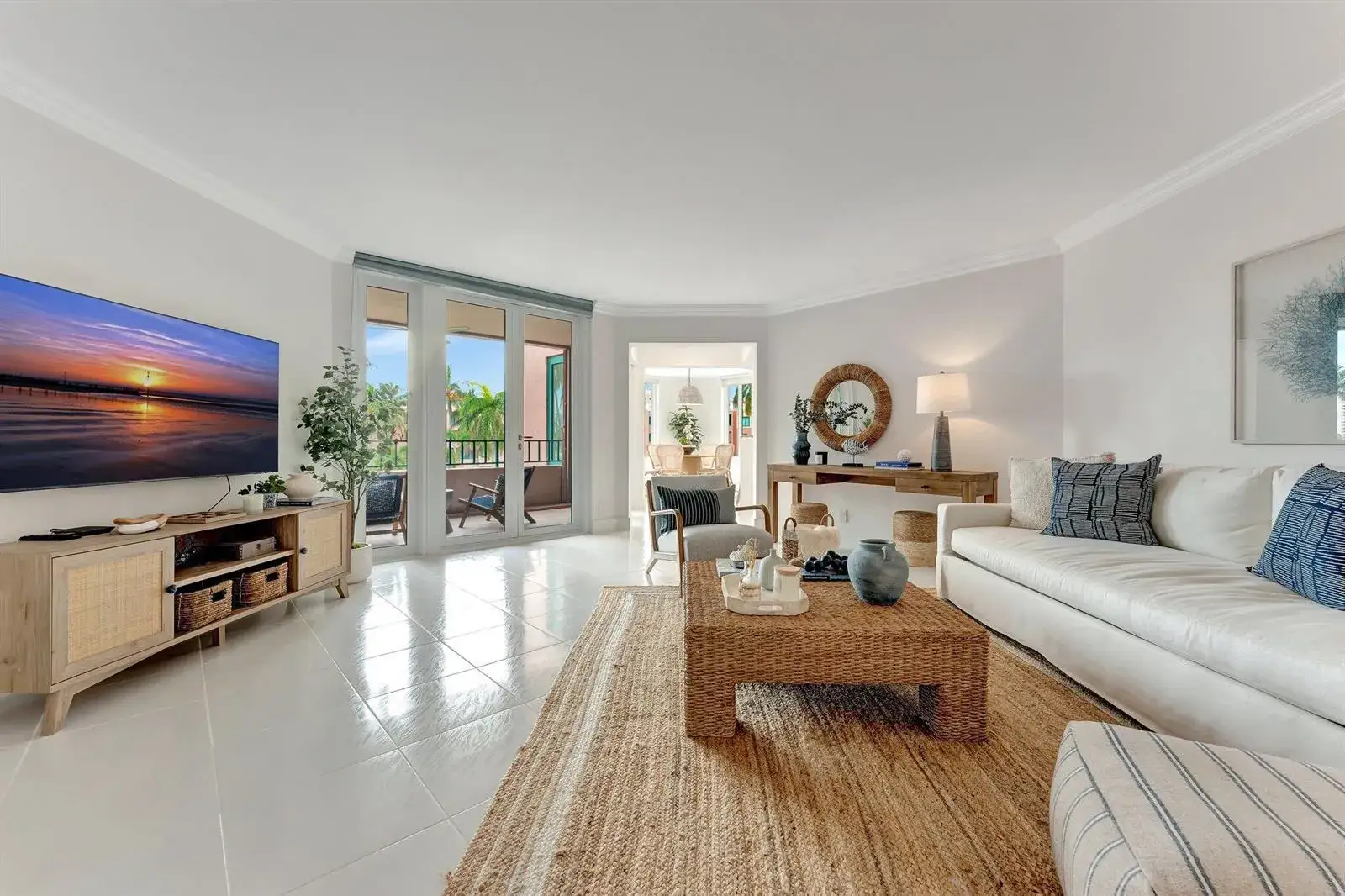 2 bedroom 2 bath Residential Lease for rent at 120 SE 5th Avenue # 426, Boca Raton FL 33432