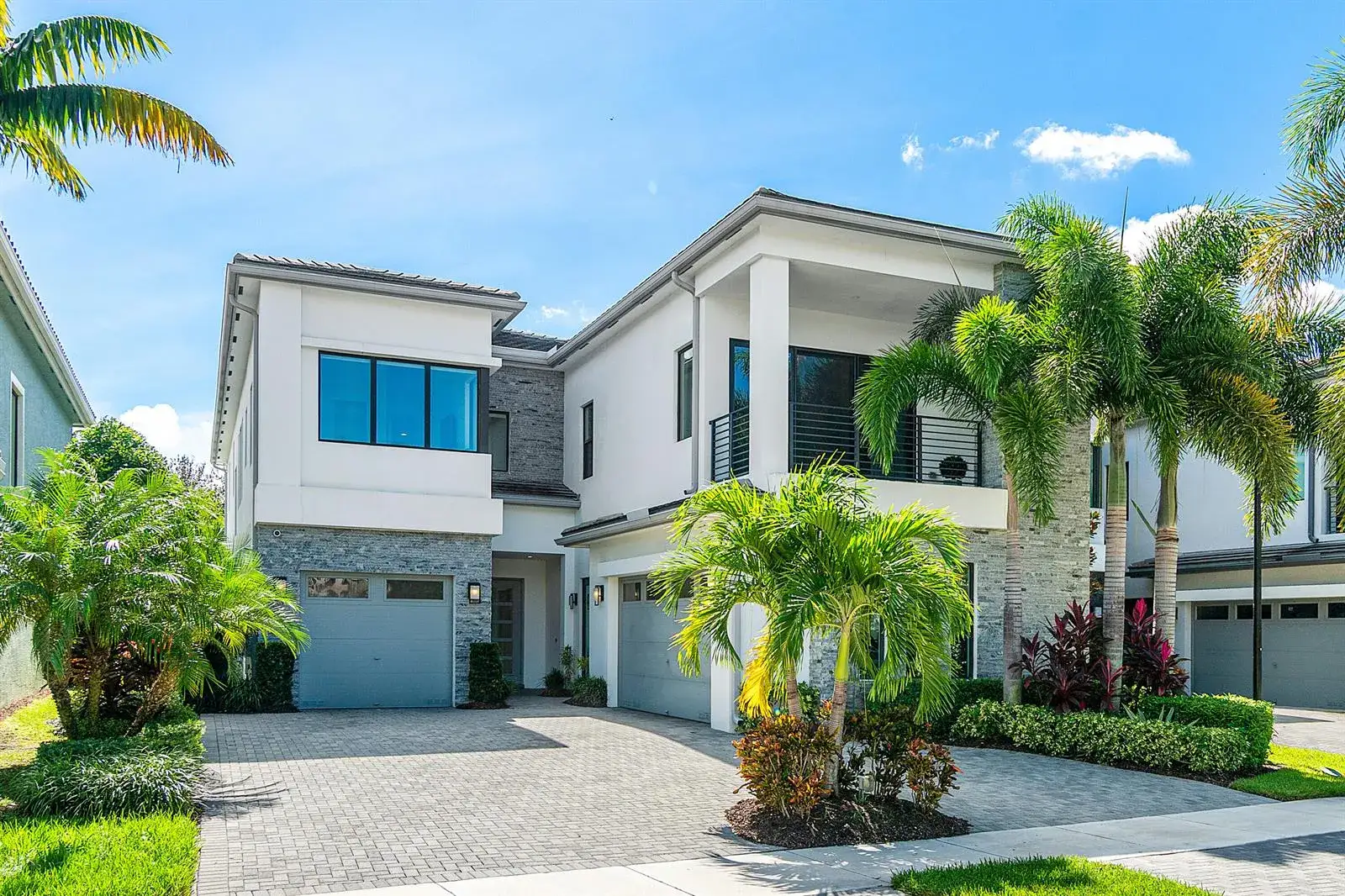 5 bedroom 6 bath Residential Lease for rent at 9006 Dulcetto Court, Boca Raton FL 33496