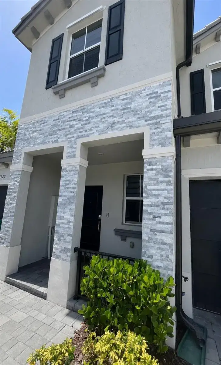 4 bedroom 2 bath Residential for sale at 16229 SW 288th Terrace, Homestead FL 33033