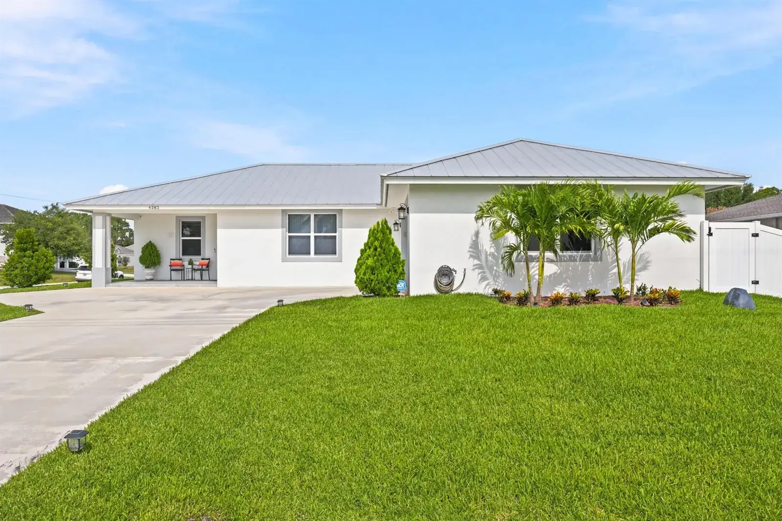 4282 SW Earnest Street, Port St. Lucie FL 34953