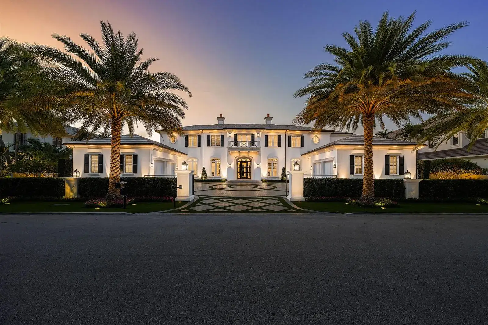 5 bedroom 7 bath Residential for sale at 215 W Key Palm Road, Boca Raton FL 33432