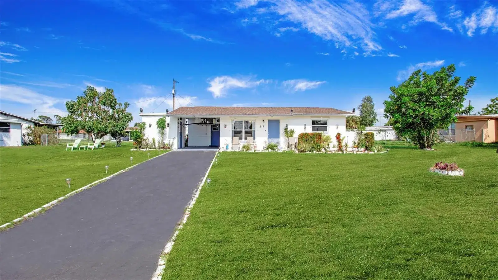 3 bedroom 1 bath Residential for sale at 515 YORK Road, Lehigh Acres FL 33936