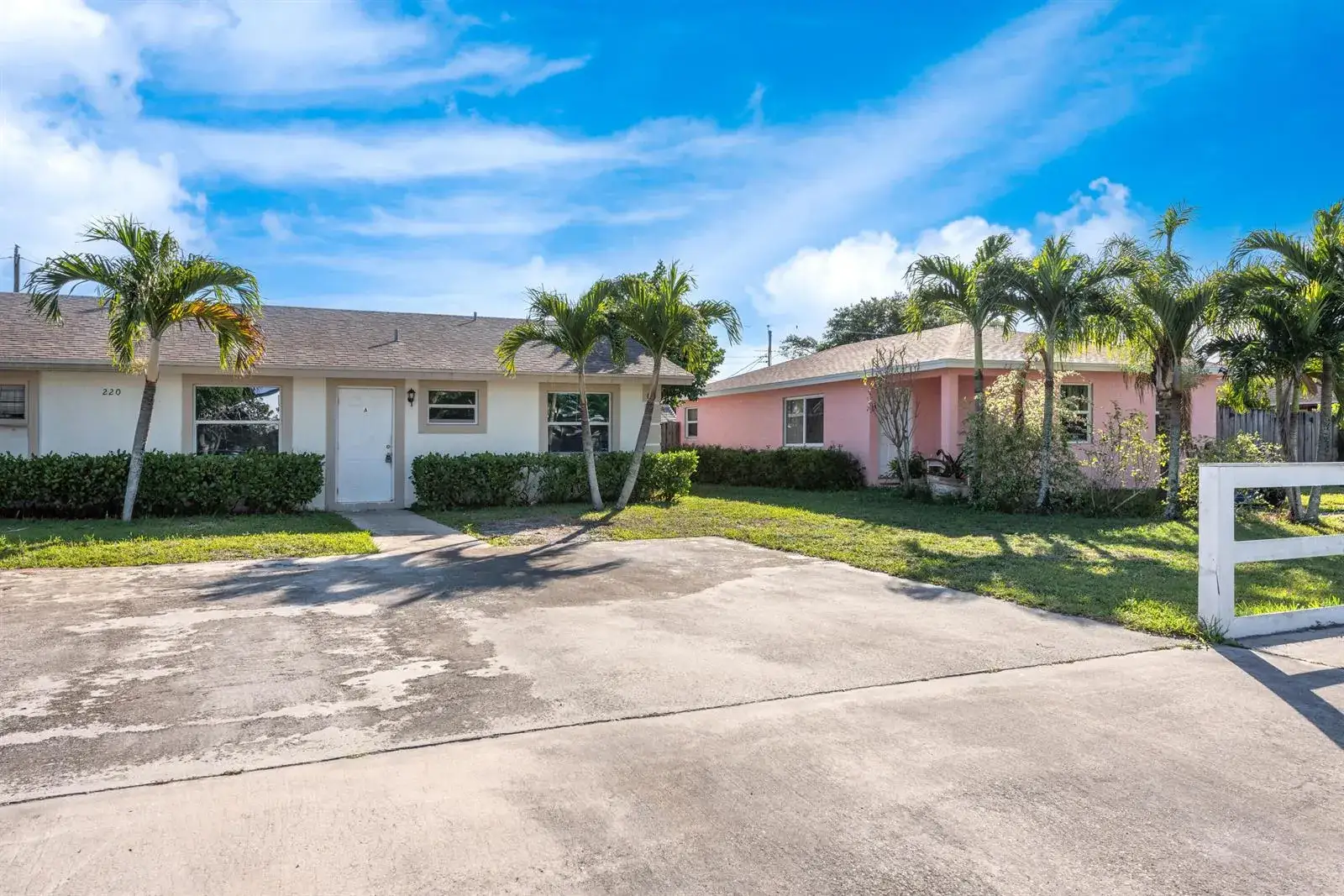 3 bedroom 1 bath Residential Lease for rent at 220 Perry Avenue # B, FL 33463