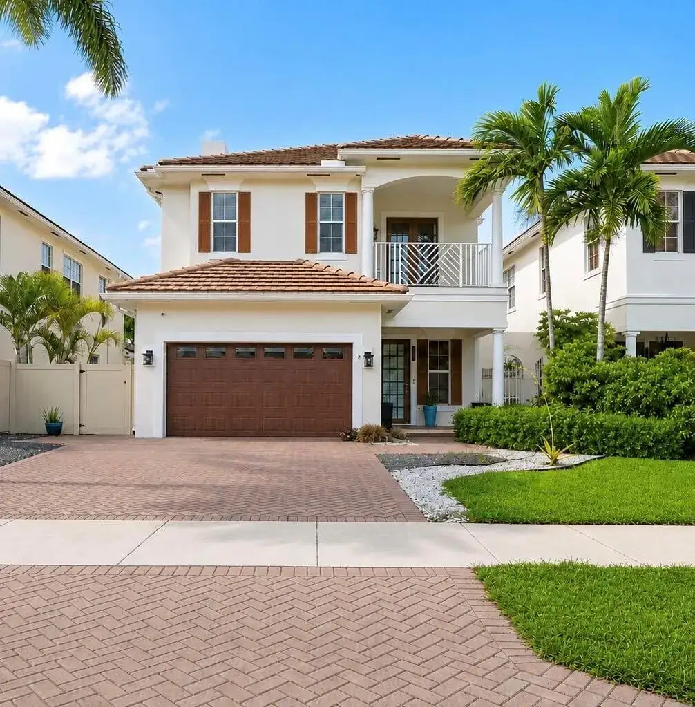 3 bedroom 2 bath Residential for sale at 1505 SW 23RD Street, Fort Lauderdale FL 33315