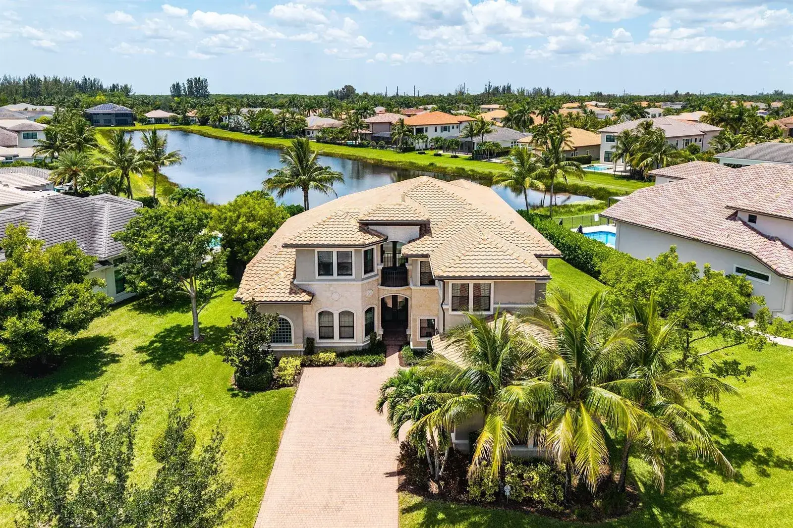 5 bedroom 5 bath Residential for sale at 16884 Strasbourg Lane, Delray Beach FL 33446