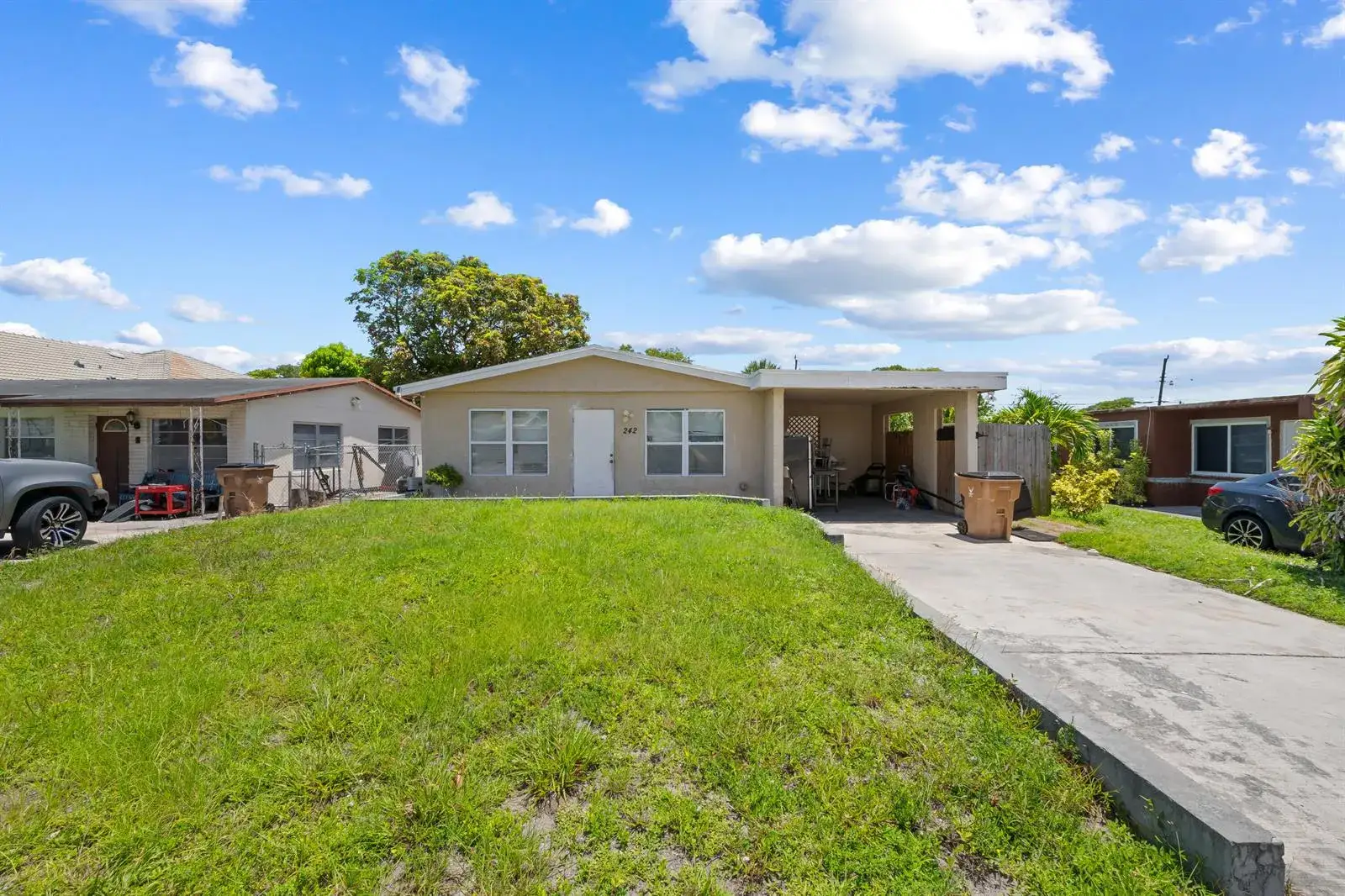 3 bedroom 2 bath Residential for sale at 242 SW 3RD Street, Deerfield Beach FL 33441