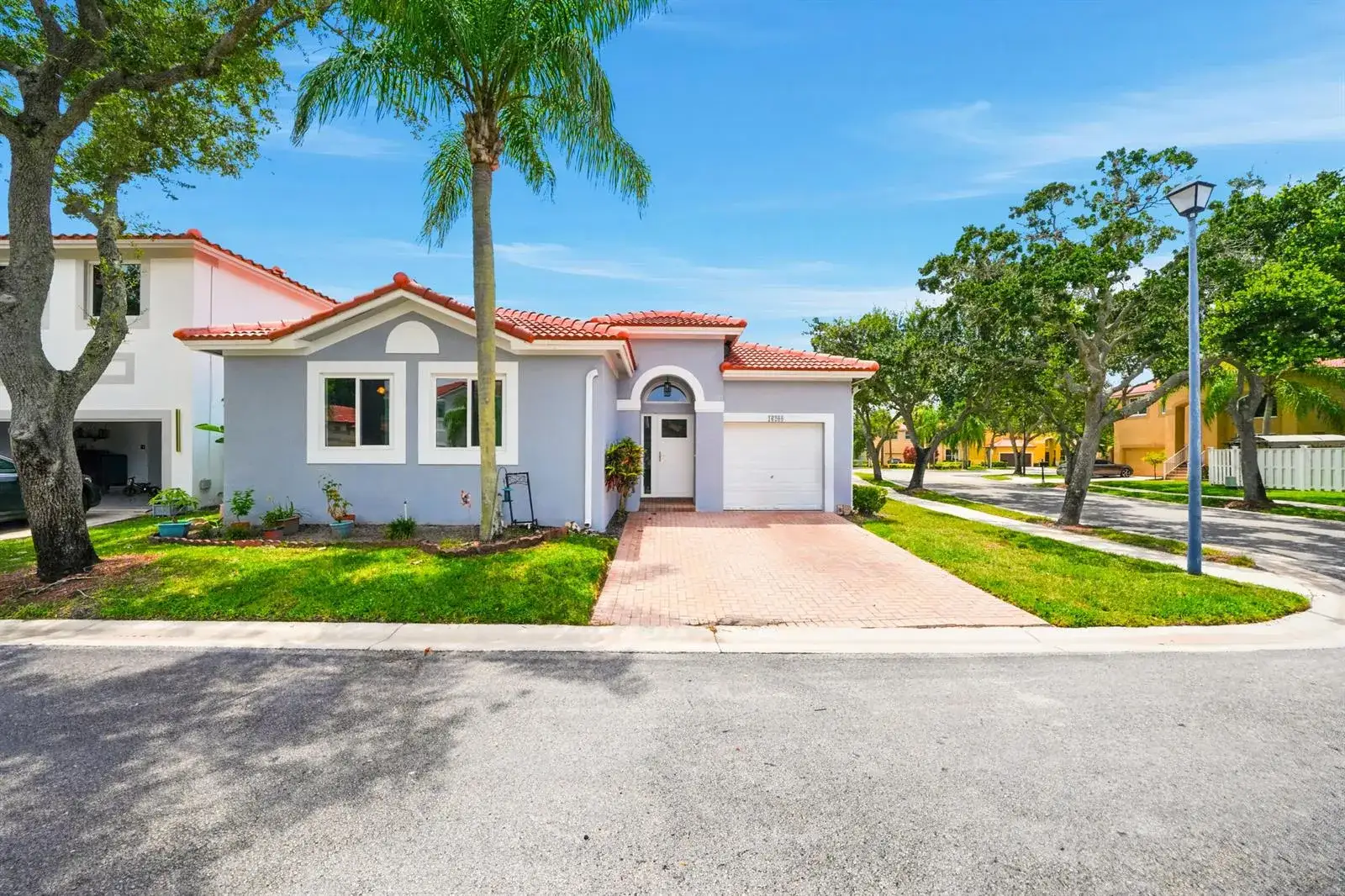 3 bedroom 2 bath Residential for sale at 16208 OPAL CREEK Drive, Weston FL 33331