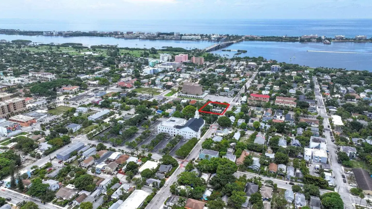 Residential Income for sale at 131 S FEDERAL Highway, FL 33460