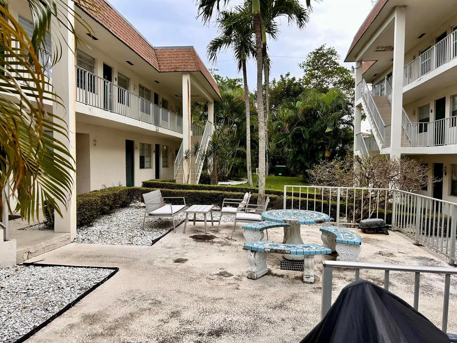 1 bedroom 1 bath Residential Lease for rent at 340 NW 19TH Street # 1050, Boca Raton FL 33432